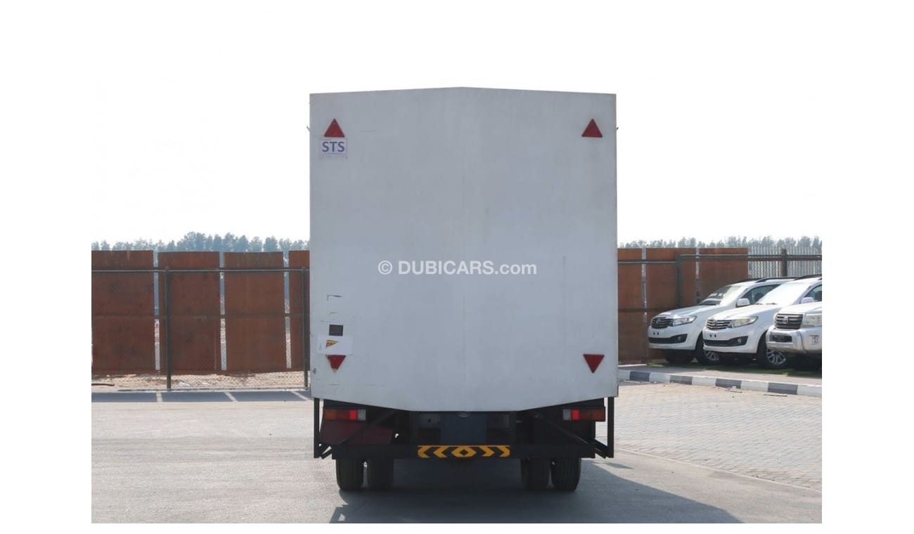 Mitsubishi Fuso Canter 2017 | FUSO CANTER WATER BODY 3.5 TON WITH GCC SPECS AND EXCELLENT CONDITION (INSPECTED)