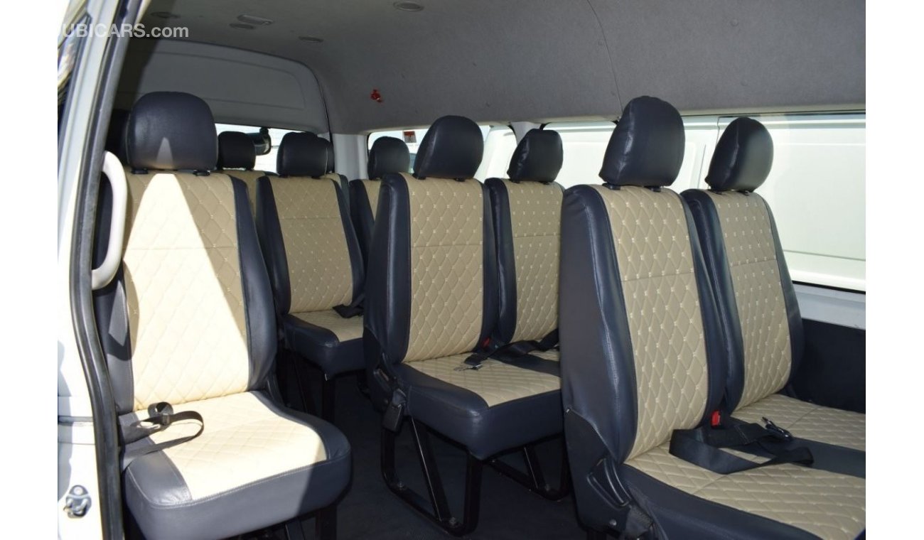 Toyota Hiace GL - High Roof LWB Toyota Hiace Highroof Bus GL, Model:2017. Excellent condition