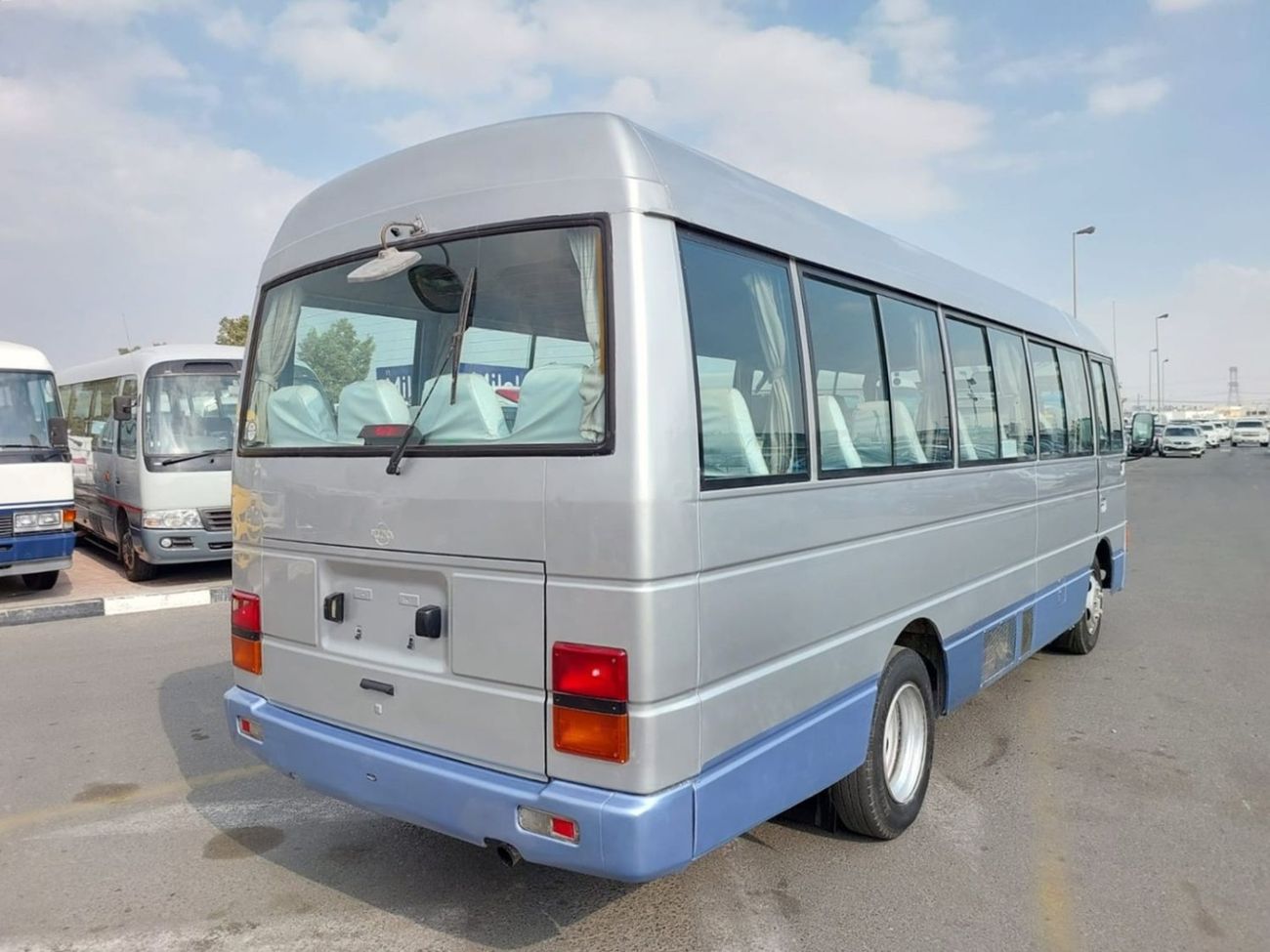 Nissan Civilian NISSAN CIVILIAN BUS RHD 1996 MODEL 4.1 L DIESEL AUTOMATIC(PM00776)