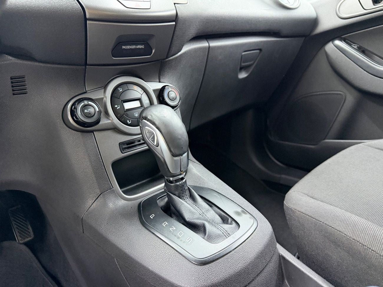 Ford Fiesta GCC .. 4 CYL ..