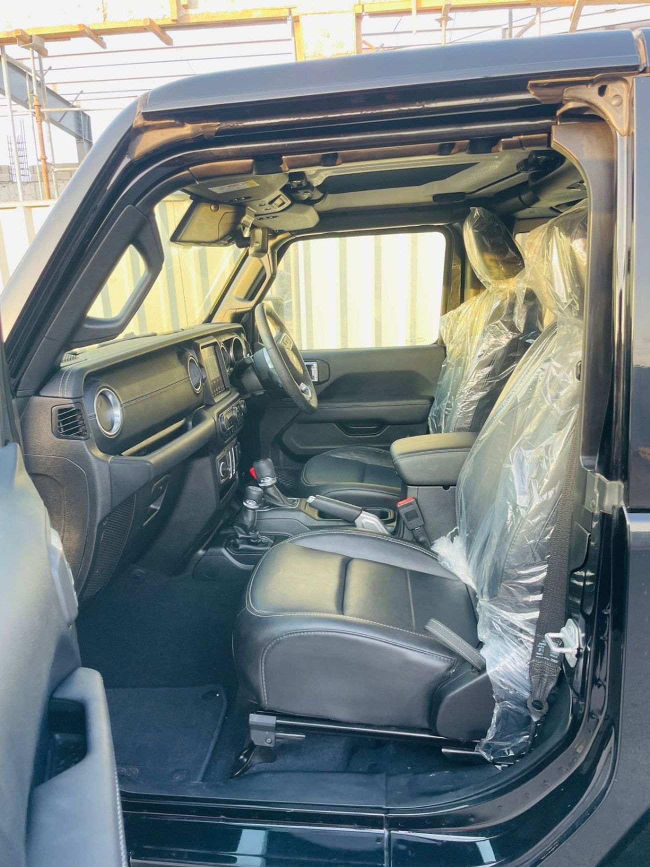 جيب رانجلر Petrol engine Right Hand Drive 3.6 Liter Only For Export Available