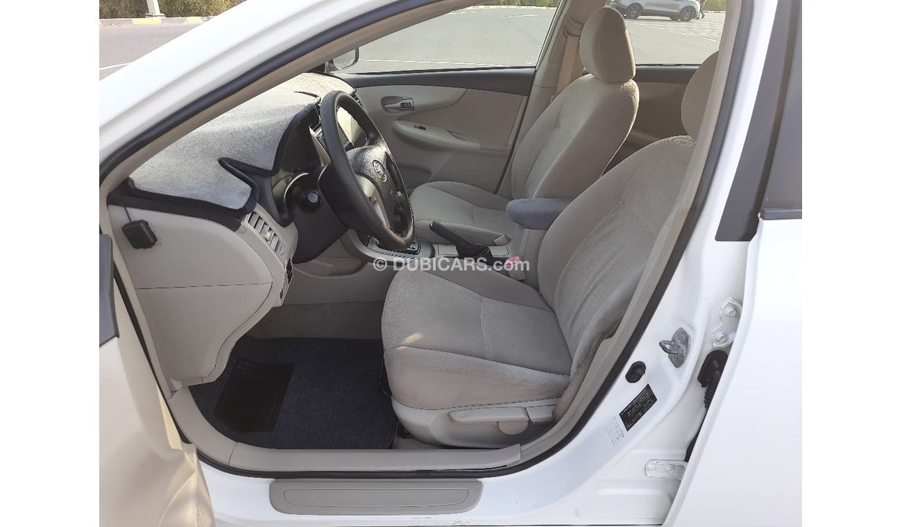 تويوتا كورولا XLI تويوتا كورولا 2013 مواصفات خليجي 1800 سي سي بدون حوادث بحاله ممتازه جدا