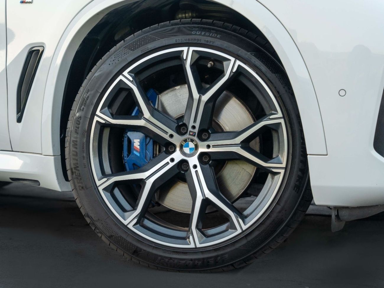 BMW X5 40i xDrive 3.0L