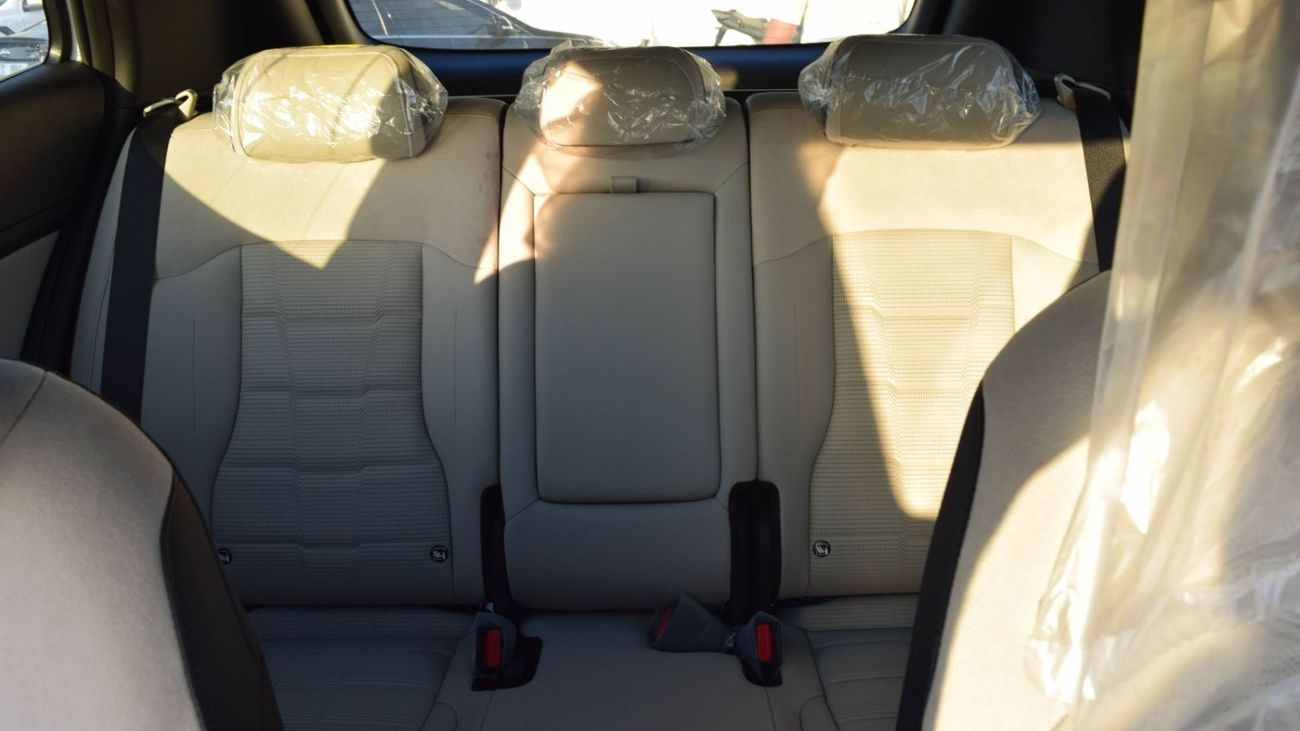 كيا سبورتيج STD (NON GCC) 2.0L A/T PTR Full Option