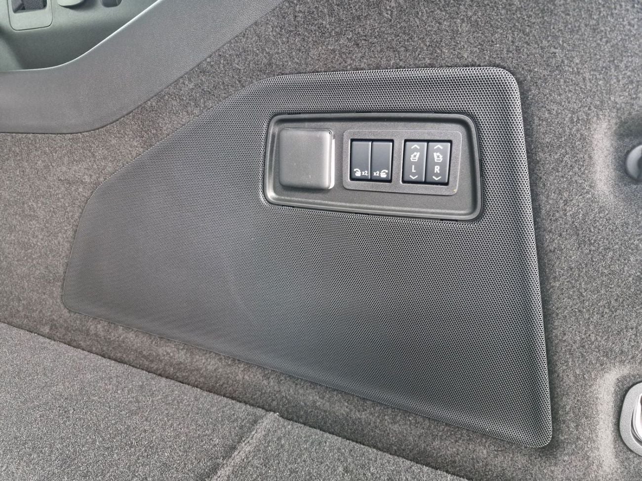 Cadillac Escalade 2026 CADILLAC ESCALADE ESV SPORT PLATINUM BRAND NEW 0KM