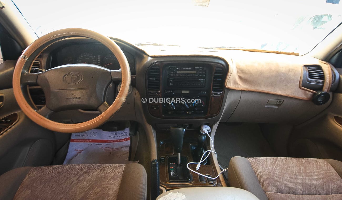 Toyota Land Cruiser GXR V6