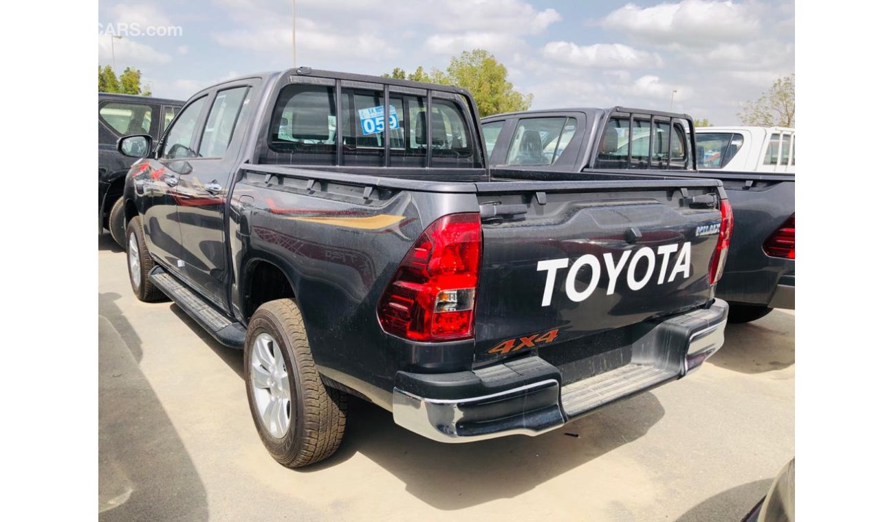 Toyota Hilux 2.4L DIESEL-4*4-AUTOMATIC-DVD-BACK CAMERA-SIDE STEP-FOG LAMPS