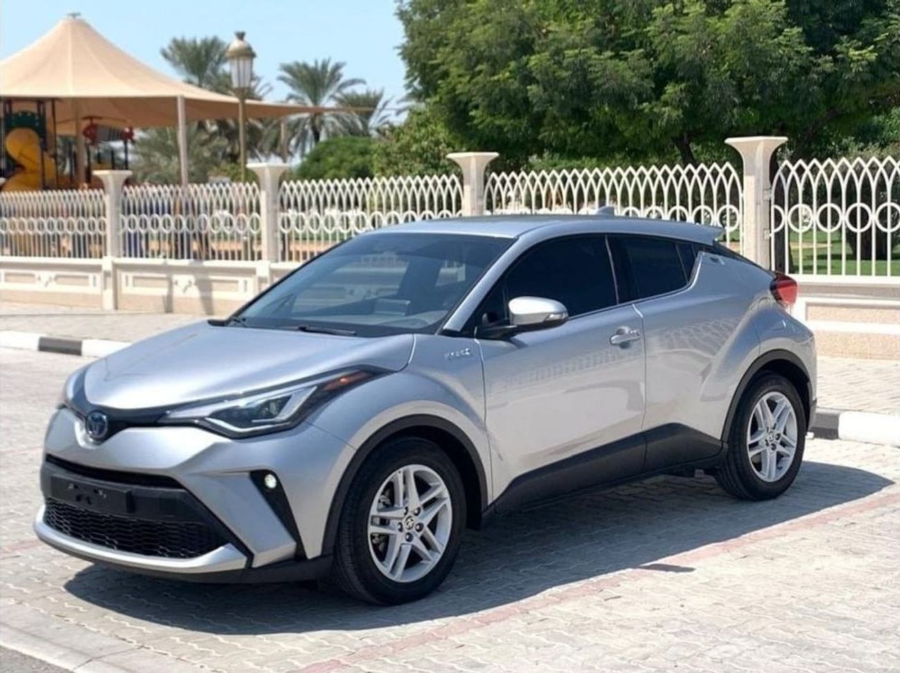 Toyota CHR Toyota C-HR Hybrid ,2022 (1.8L) GCC Specs Full Option
