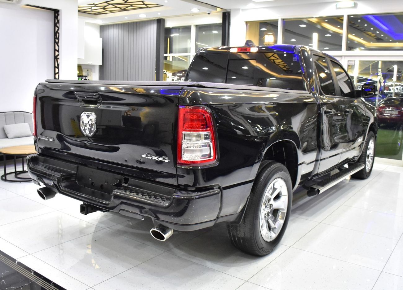 رام 1500 EXCELLENT DEAL for our Dodge Ram 1500 BIG HORN ( 2022 Model ) in Black Color American Specs