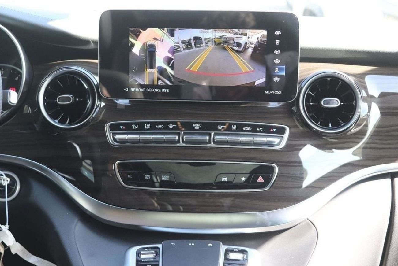 مرسيدس بنز V 300 Mercedes-Benz V300d Diesel 4Matic Exclusive, Long  2023