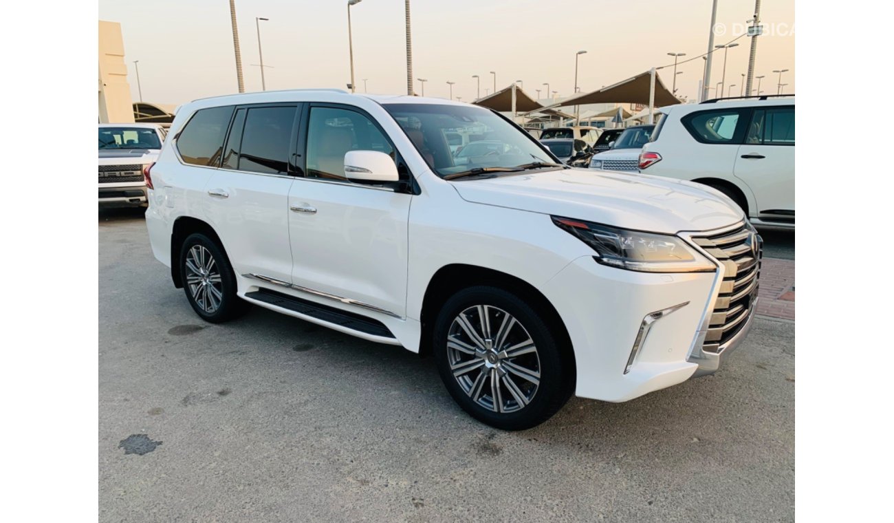 Lexus LX570