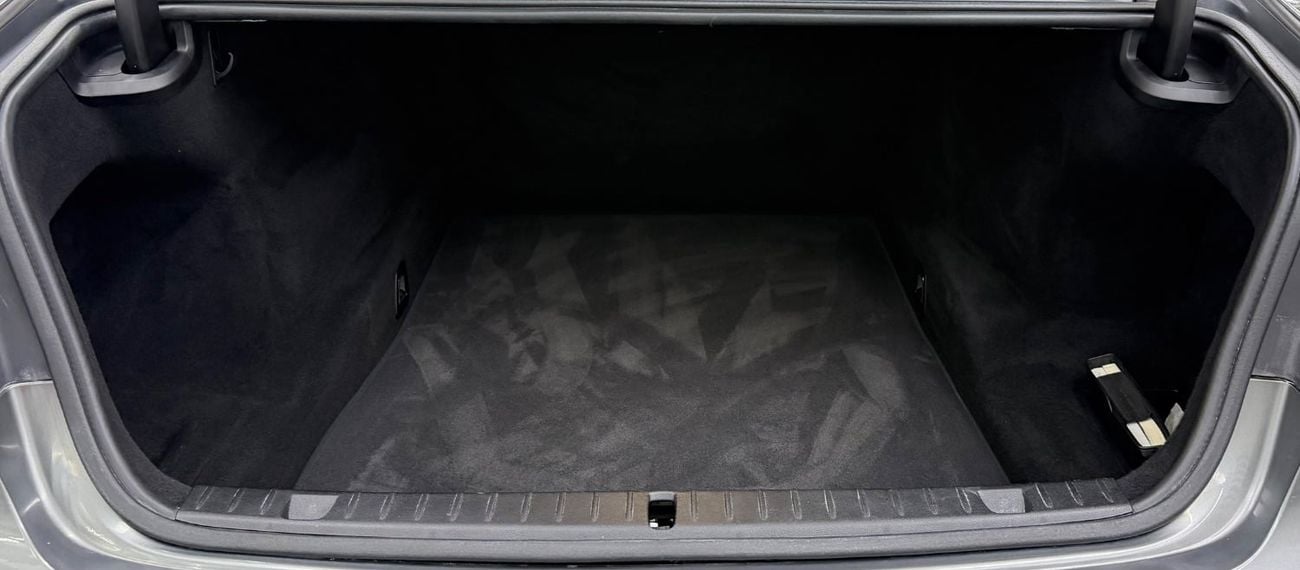 BMW 740Li Luxury 3.0L (335 HP)