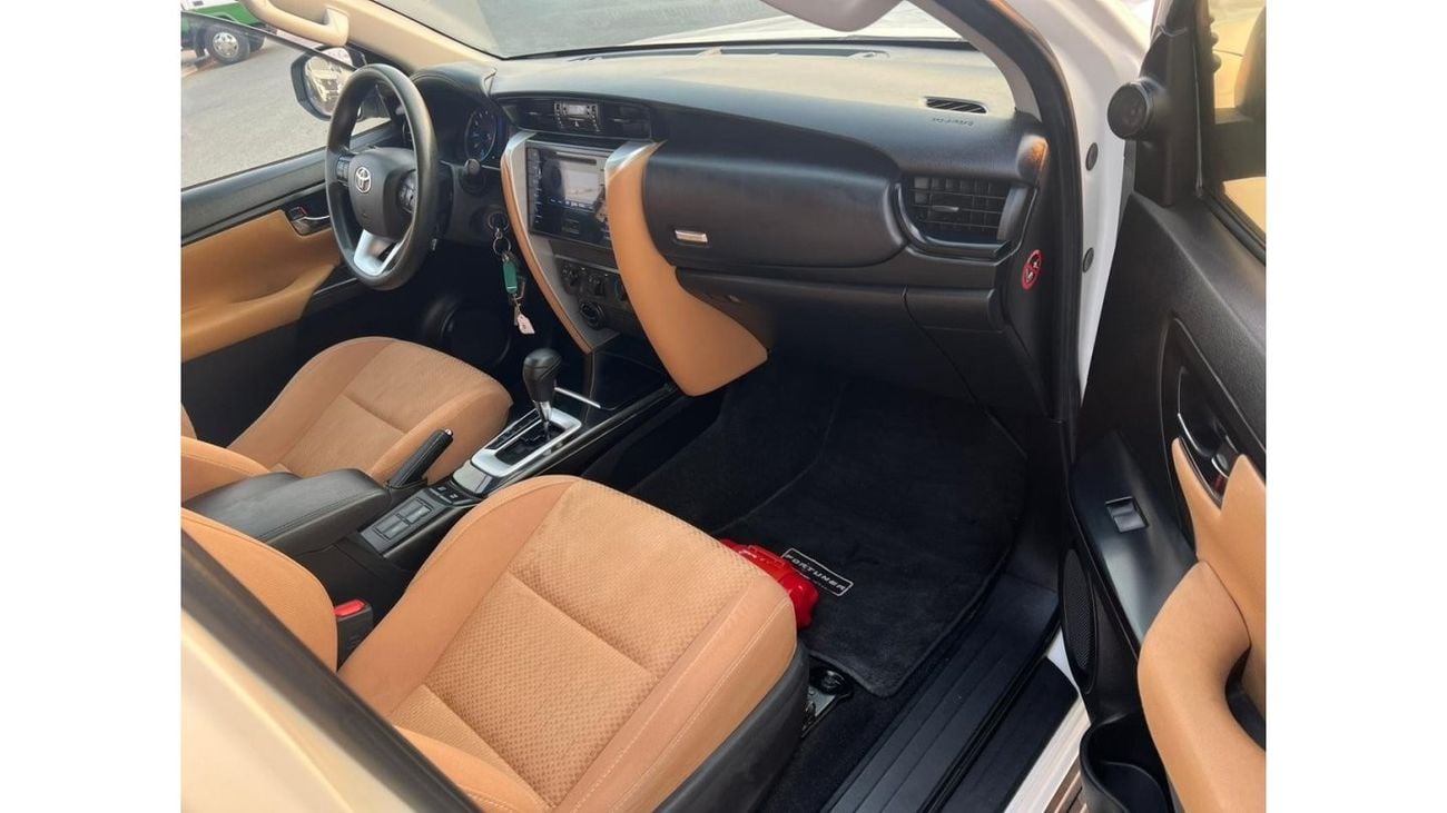 تويوتا فورتونر 2020 TOYOTA FORTUNER 2.7L  // V4 // 4X4 // GCC // CLEAN TITLE // WITH EXCELLENT CONDITION