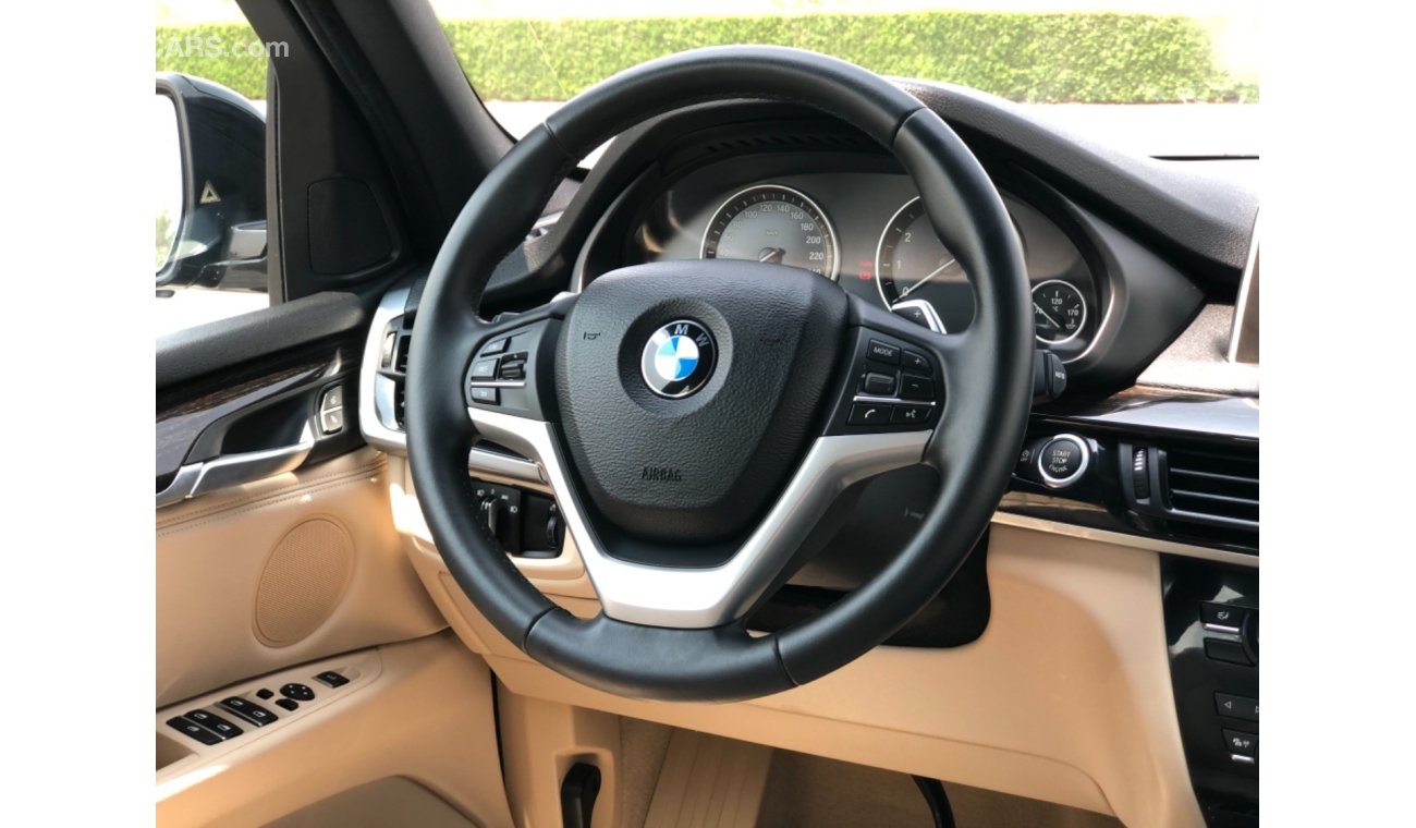 BMW X5 50i Luxury BMWX5 MODEL 2014 GCC car perfect condition full option panoramic roof 5 camera