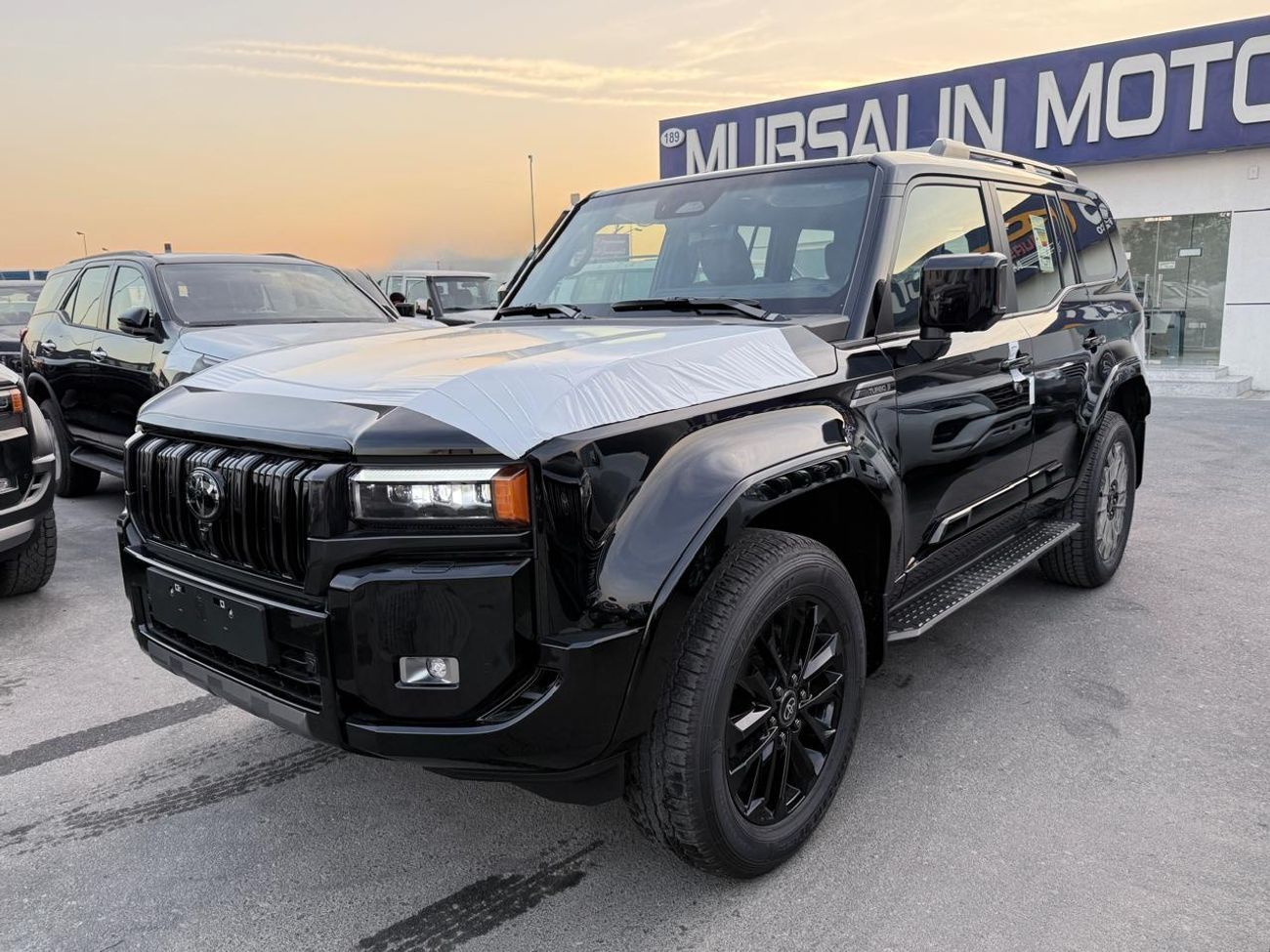 تويوتا برادو Toyota Prado Luxury 2.4L 2026 With Panoramic Sunroof Black Petrol (Export Only)