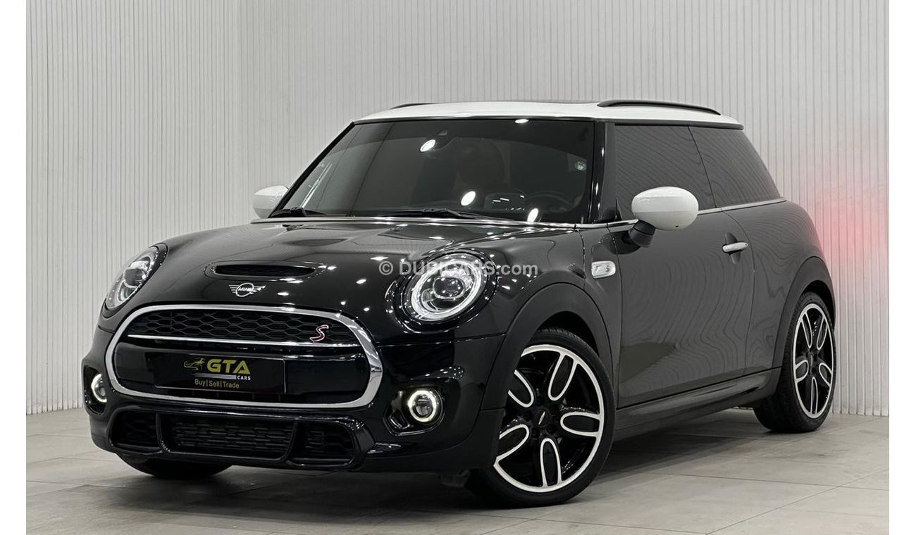 Mini Cooper S 2021 Mini Cooper S (JCW Kit) Rare Interior Colour, Full Service History, Warranty, GCC