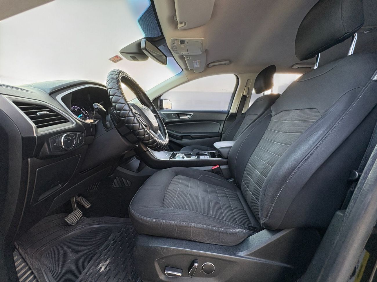 فورد إدج 2.0L V4 ECOBOOST V4 A/T | 2019 | GCC SPECS | BLACK EXTERIOR | AED 790 per month