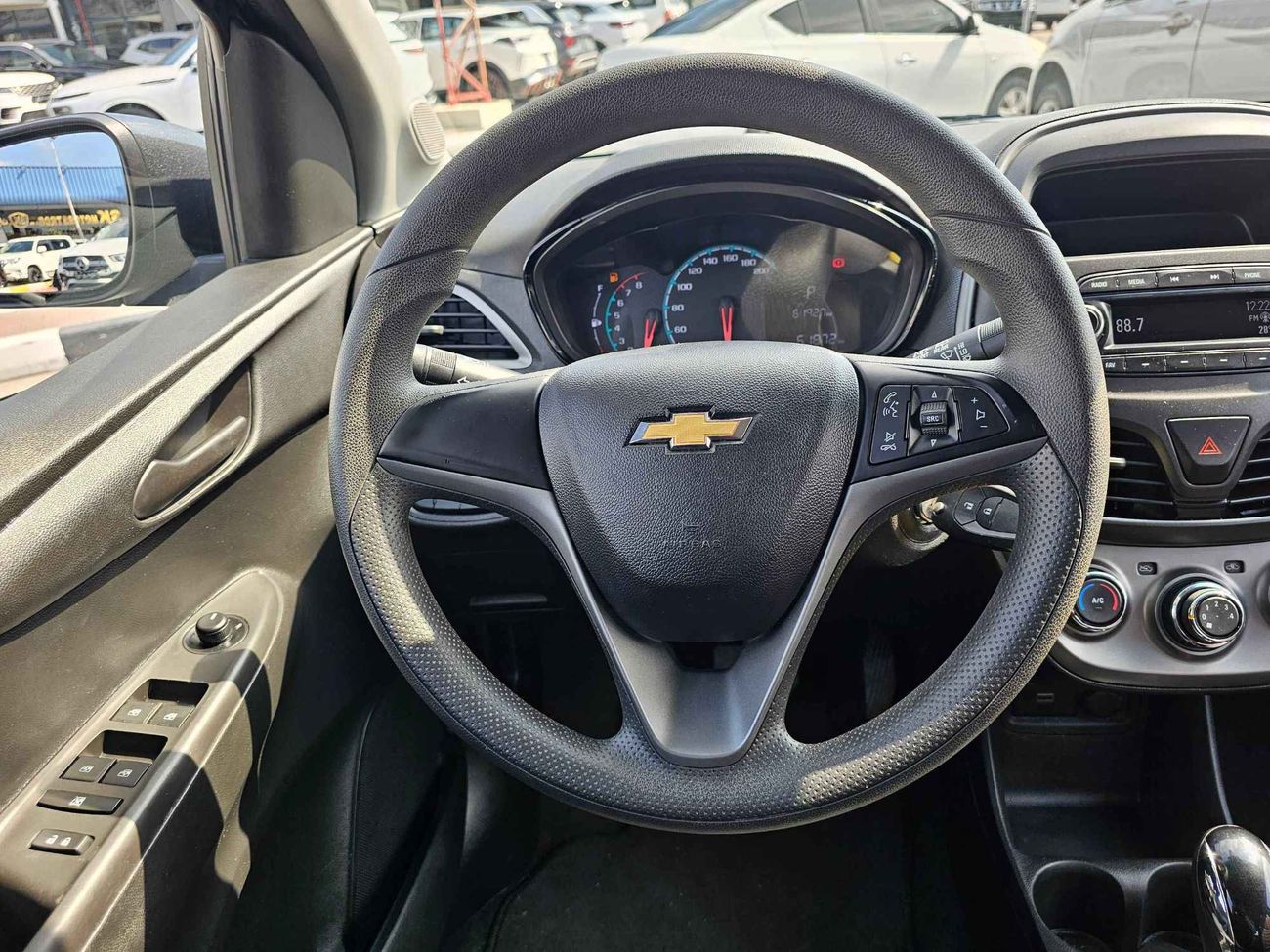 Chevrolet Spark SPARK A/T 1.4L FULL OPT // GCC / ORG KMS / ORG PAINT /  (LOT# 86888)