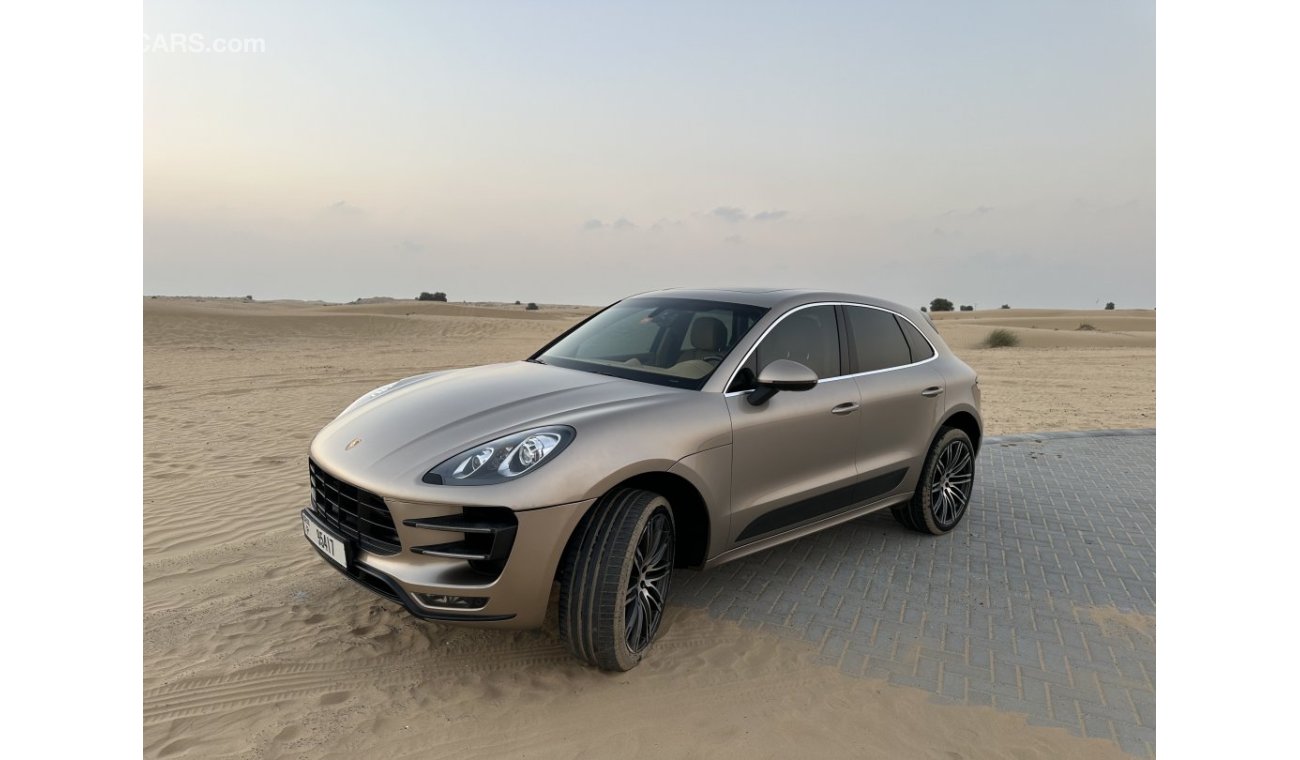 Porsche Macan Turbo