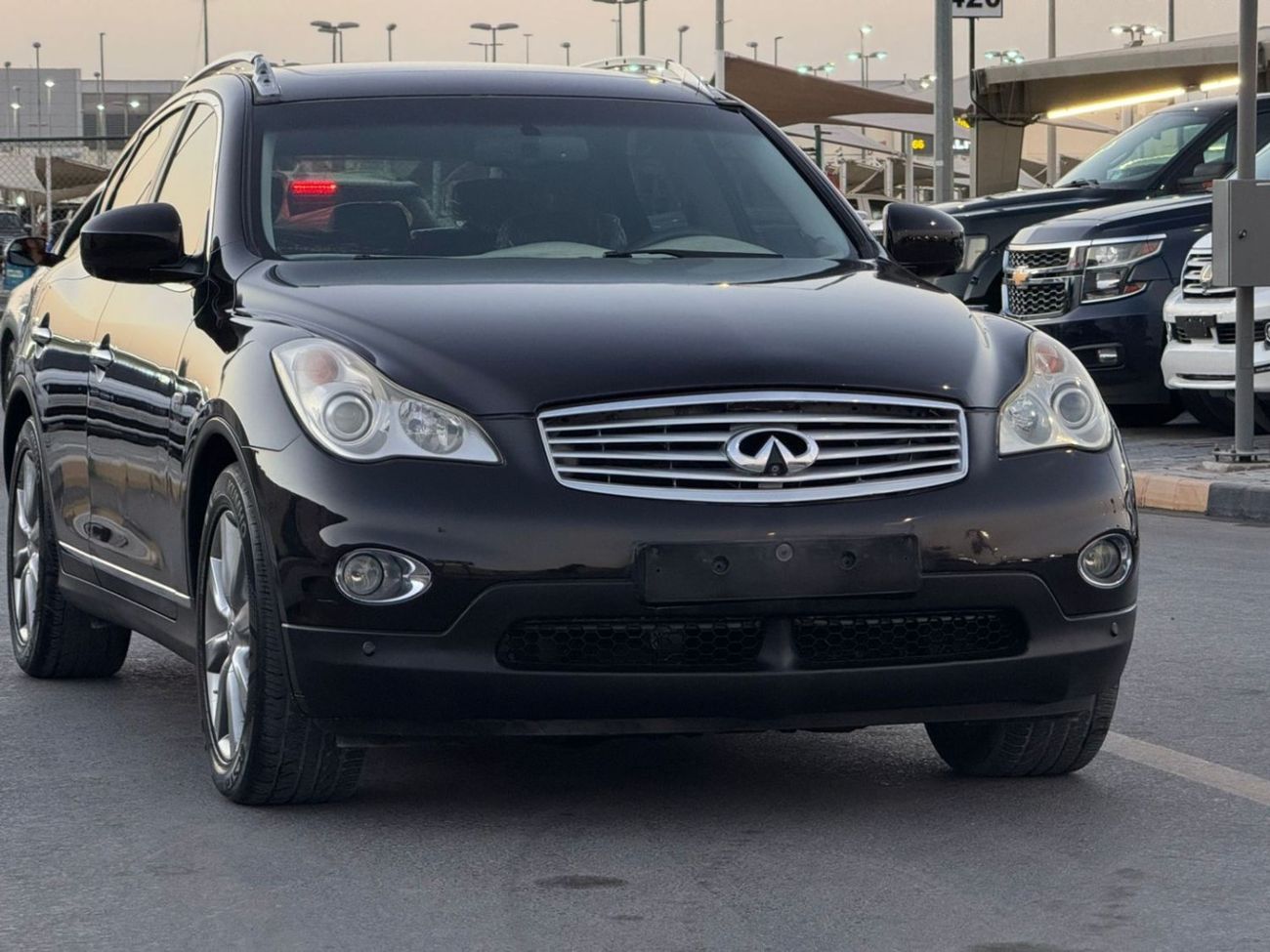 Infiniti EX35 In excellent condition and requires no expense
