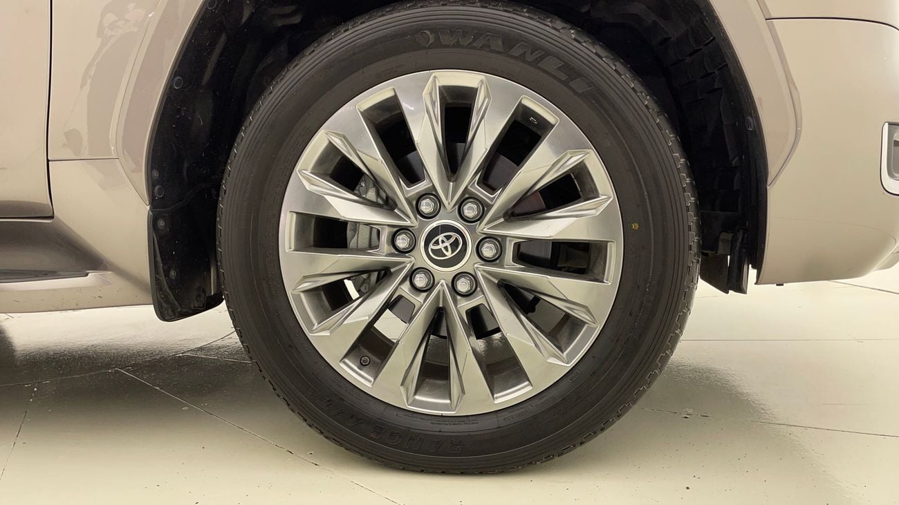 Toyota Land Cruiser VXR 4 | Zero Down Payment | Home Test Drive