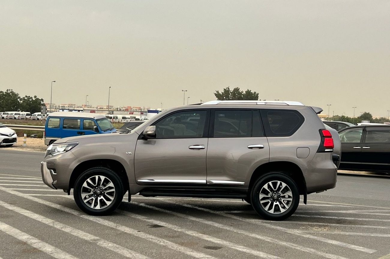 تويوتا برادو 2023 Toyota Prado TXL 4.0L V6  Full Option - AWD 4x4 - Electric Seat - Rear CAM & Sensors - Cool Box