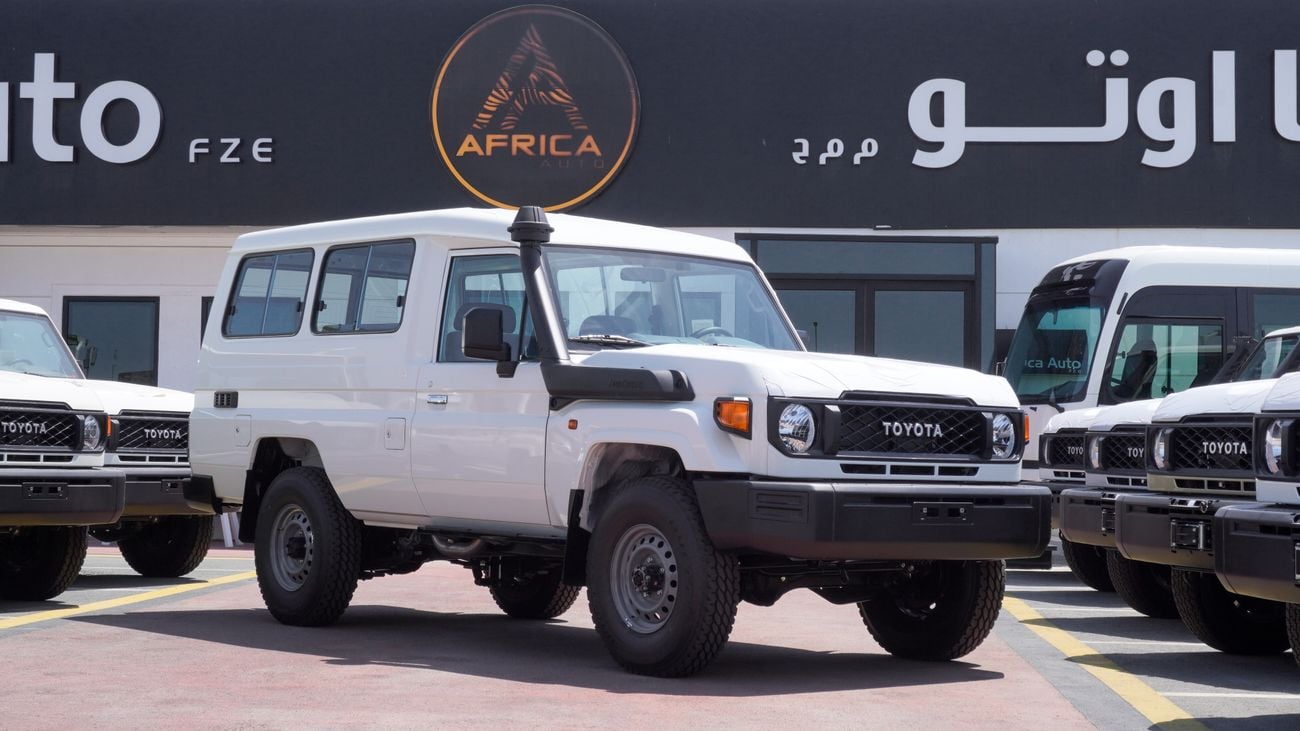 Toyota Land Cruiser 70 2.8 DIESEL 2025