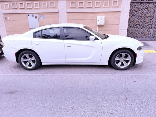 دودج تشارجر SXT