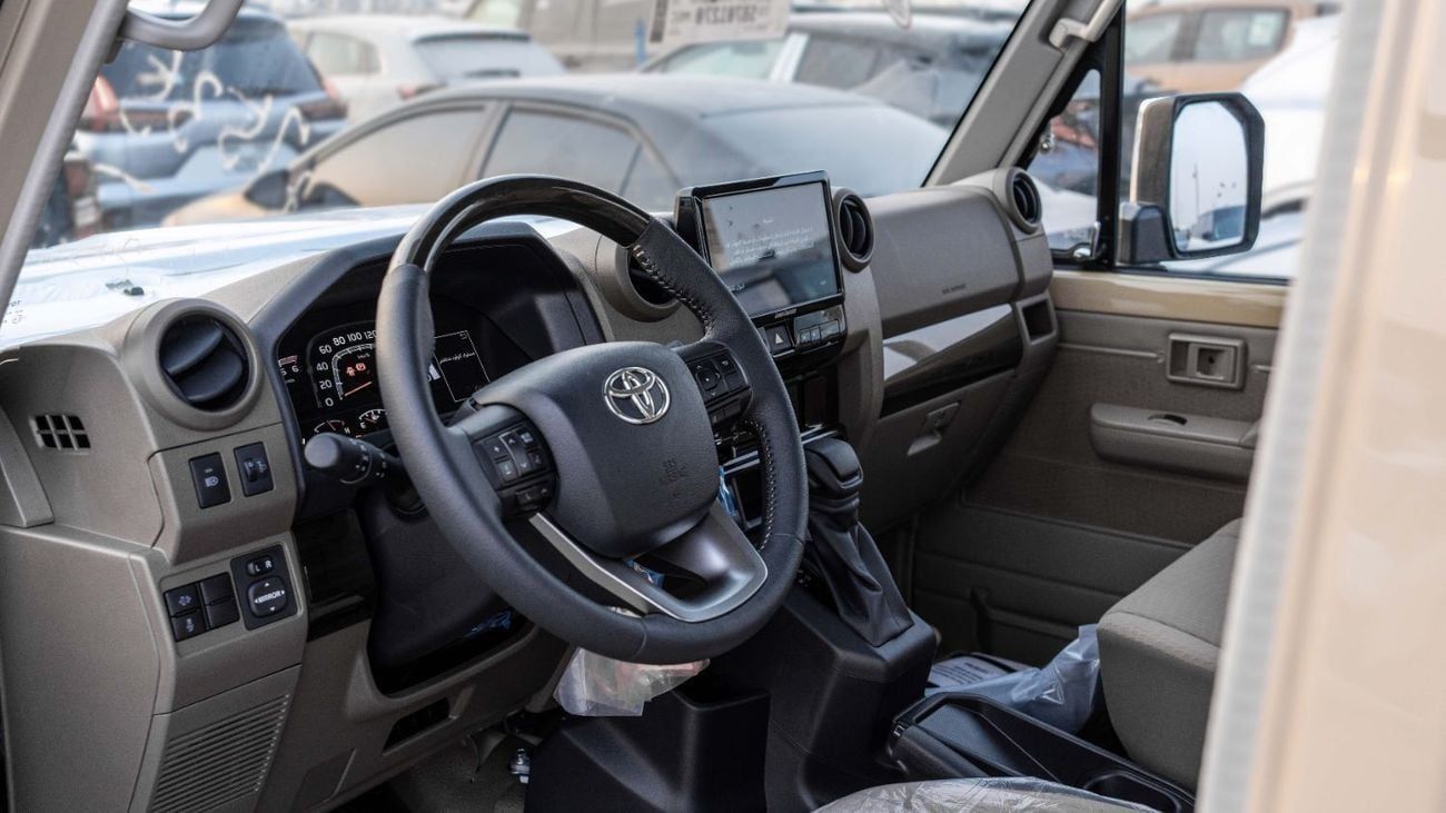 تويوتا لاند كروزر بيك آب 2025 Toyota Land Cruiser LC 79 SC 2.8L AT Diesel