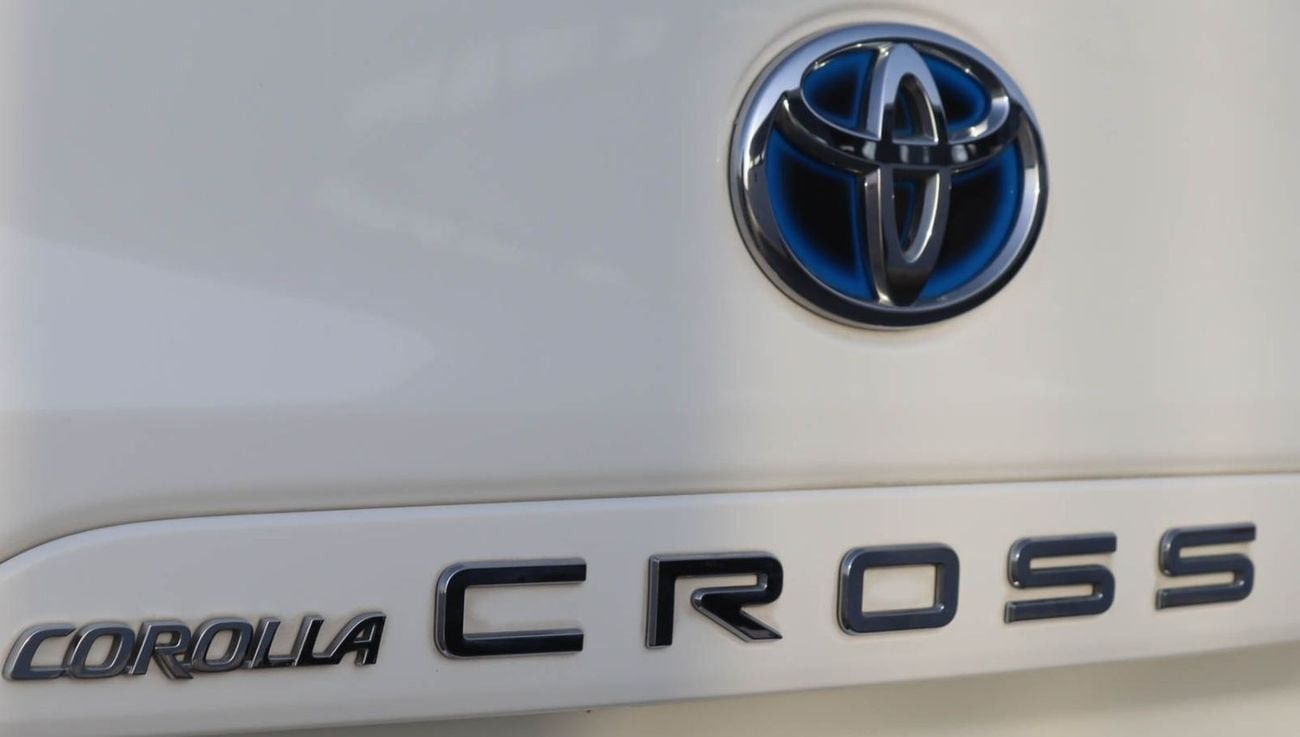تويوتا كورولا كروس 1.8L XL (HEV) Toyota Corolla Cross Hybrid 1.8L 2022 GCC Original Paint Accident Free, excellent cond