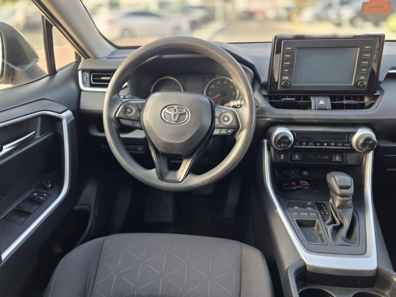 Toyota RAV4 2019 | 2.5L PETROL | AT | LHD | PUSH START ENGINE | ELECTRIC SEAT | SUNROOF | 2WD