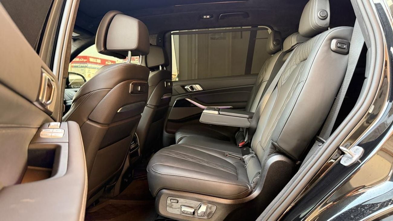 BMW X7 M60i XDRIVE xDriveM60i (6 Seats) XDriveM60i 4.4 L