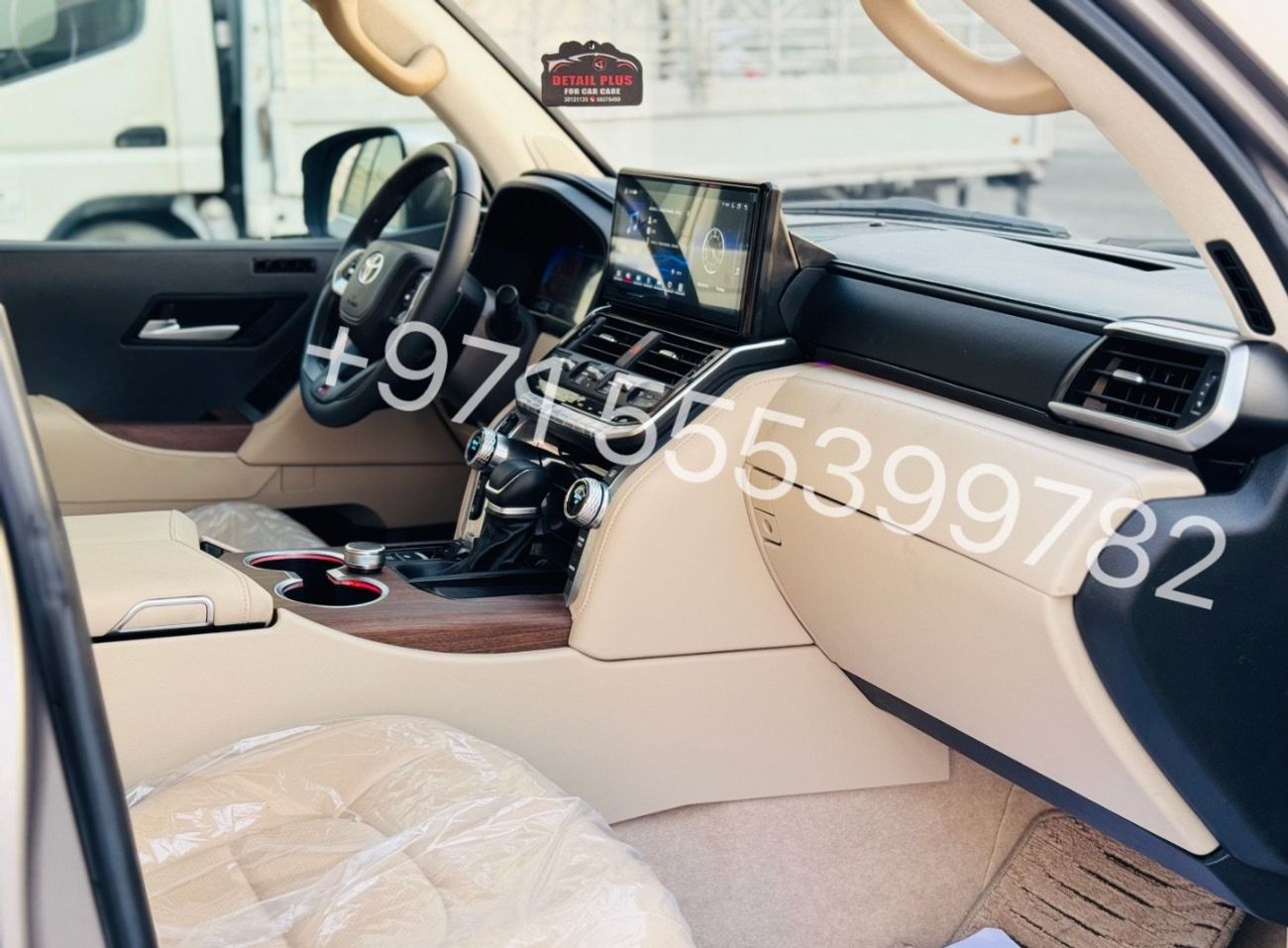 Toyota Land Cruiser Toyota Land Cruiser 2015 upgraded to 2025 complete with dashboard