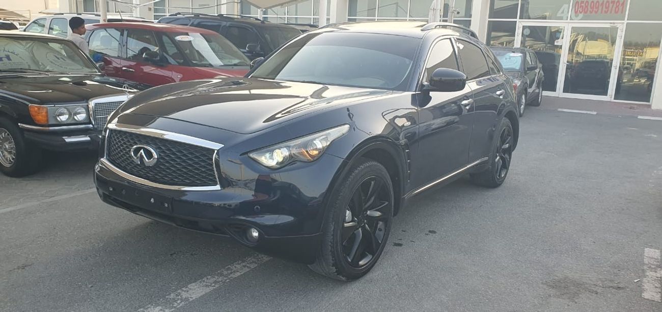 Infiniti QX70 Limited