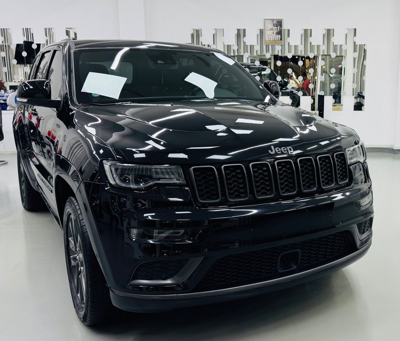 جيب جراند شيروكي Overland 3.6L