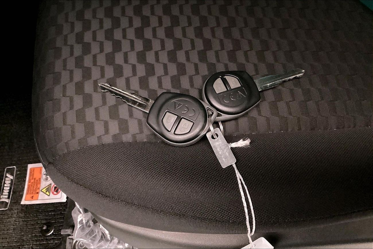 سوزوكي جيمني GL | شامل الضمان | 0 ﺪﻔﻋﺓ ﺃﻮﻟﻯ