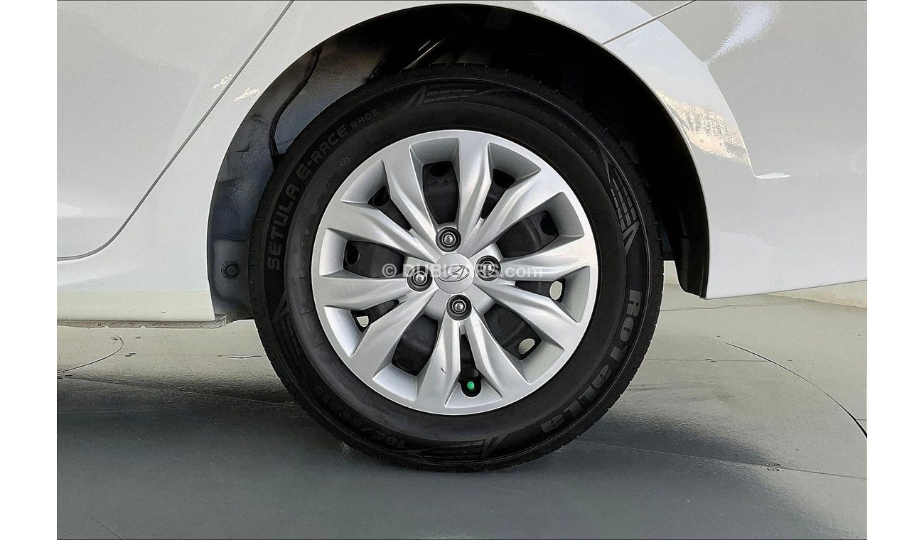 Hyundai Accent Smart / GL