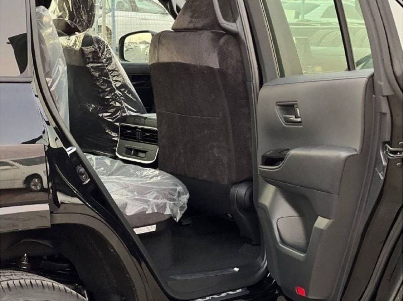 تويوتا لاند كروزر GXR 4.0L // 2023 // MID OPTION WITH RADAR , BLACK INSIDE BLACK // SPECIAL OFFER // BY FORMUAL AUTO /