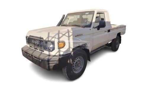 Toyota Land Cruiser Pick Up LHD LC79 SC 4.2L DIESEL V6 5-MT STD 4WD 2024