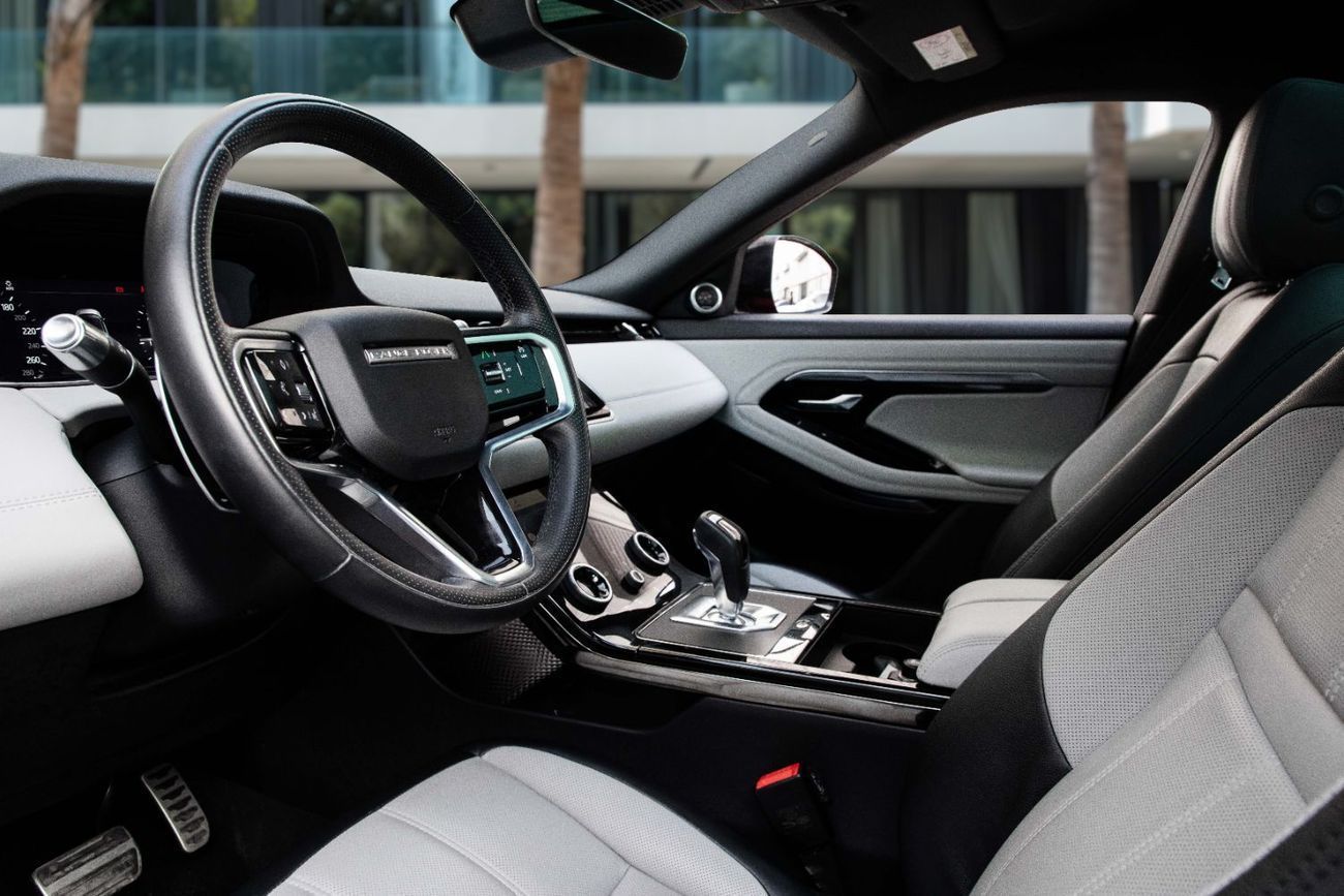 لاند روفر رانج روفر إيفوك 3,035 P.M | 0% Downpayment | R-Dynamic | Agency Warranty!