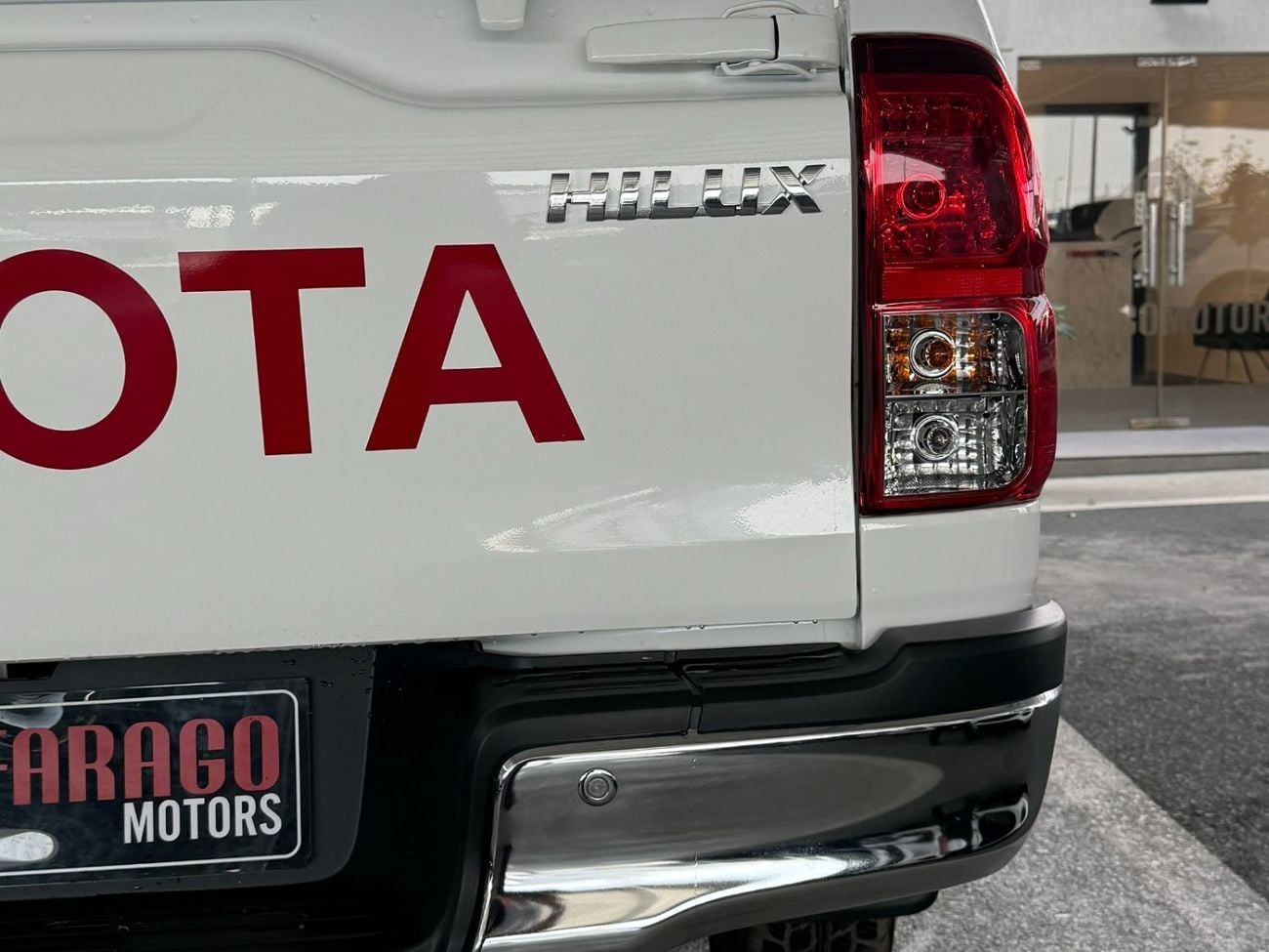 تويوتا هيلوكس 2026 TOYOTA HILUX 2.7 SINGLE CABIN 4X4 **EXPORT ONLY**التصدير فقط خارج الخليج**