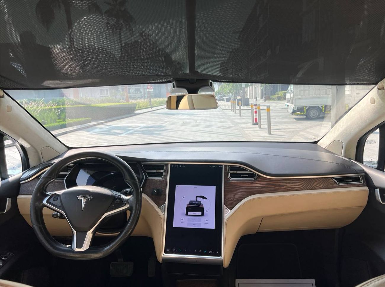 تسلا موديل اكس Long Range (AWD)