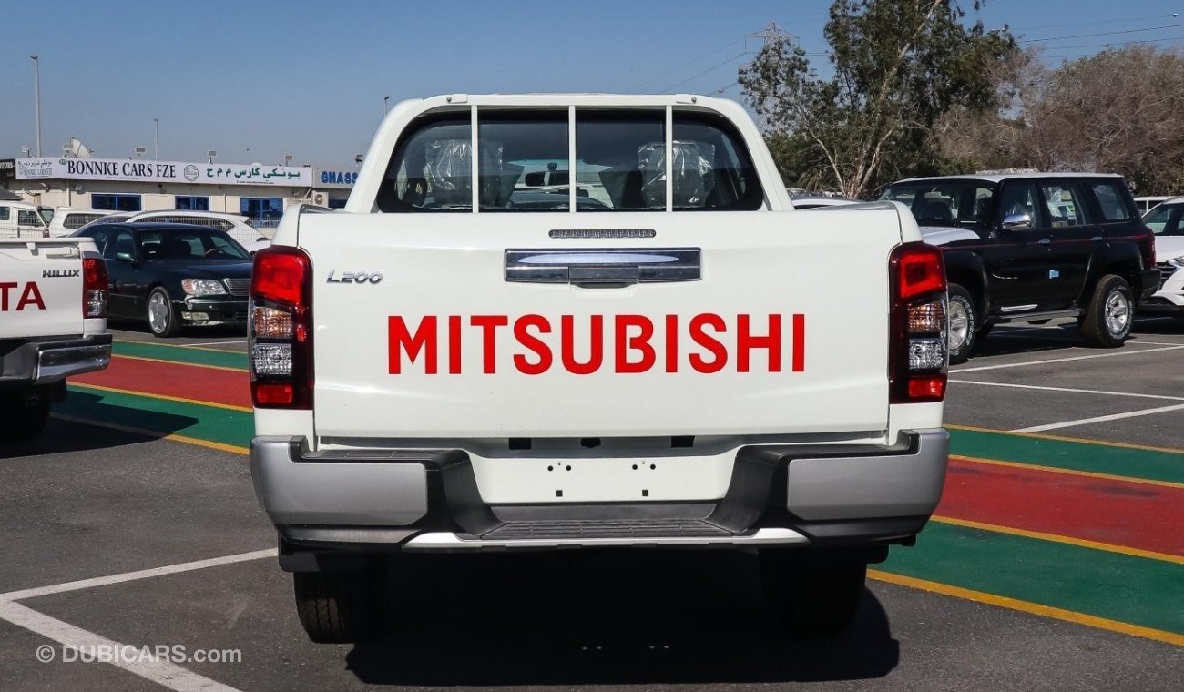 Mitsubishi L200 2.4 - Petrol - Full Option