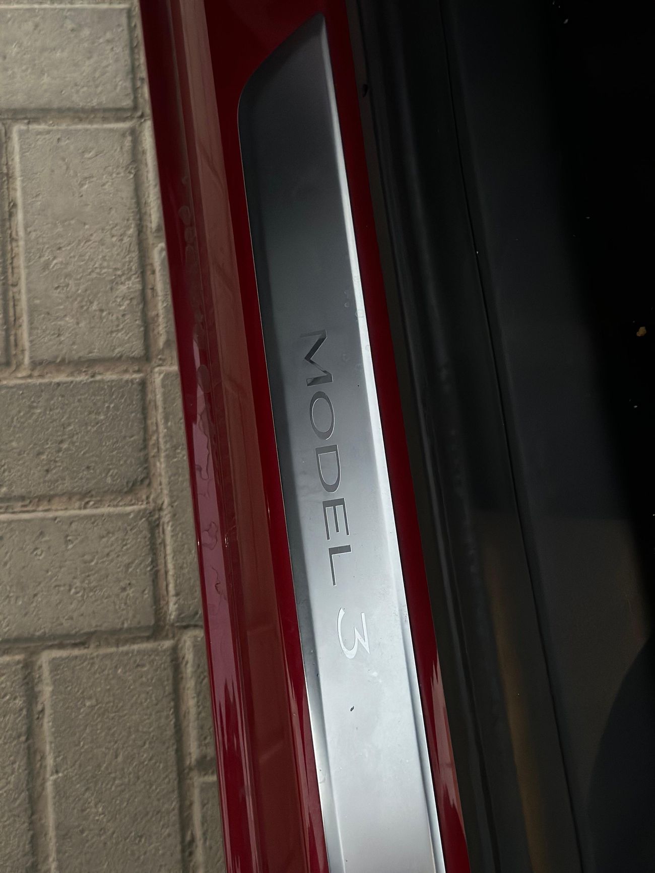 تسلا موديل 3