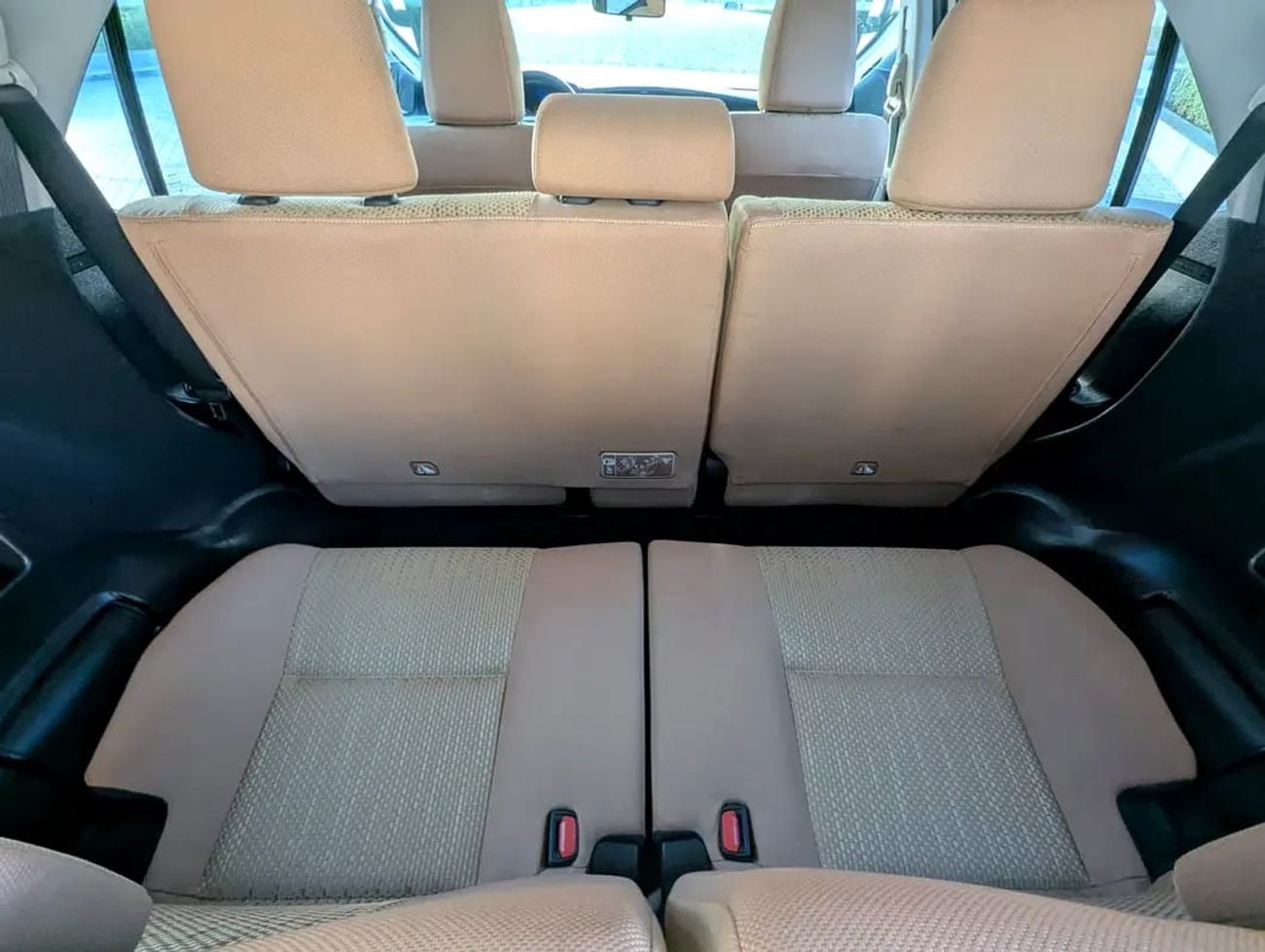 Toyota Fortuner EXR 2017 GCC Specs Interior and Exterior Excellent Condition V4 2.7L