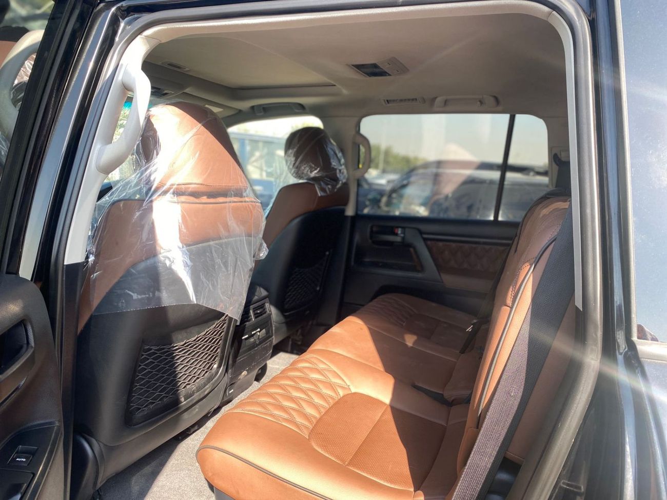 Toyota Land Cruiser VX RHD 1VD-FTV 4.5L V8 Twin Turbo Diesel Engine Automatic Gear 4WD 8 Seats 5 Doors