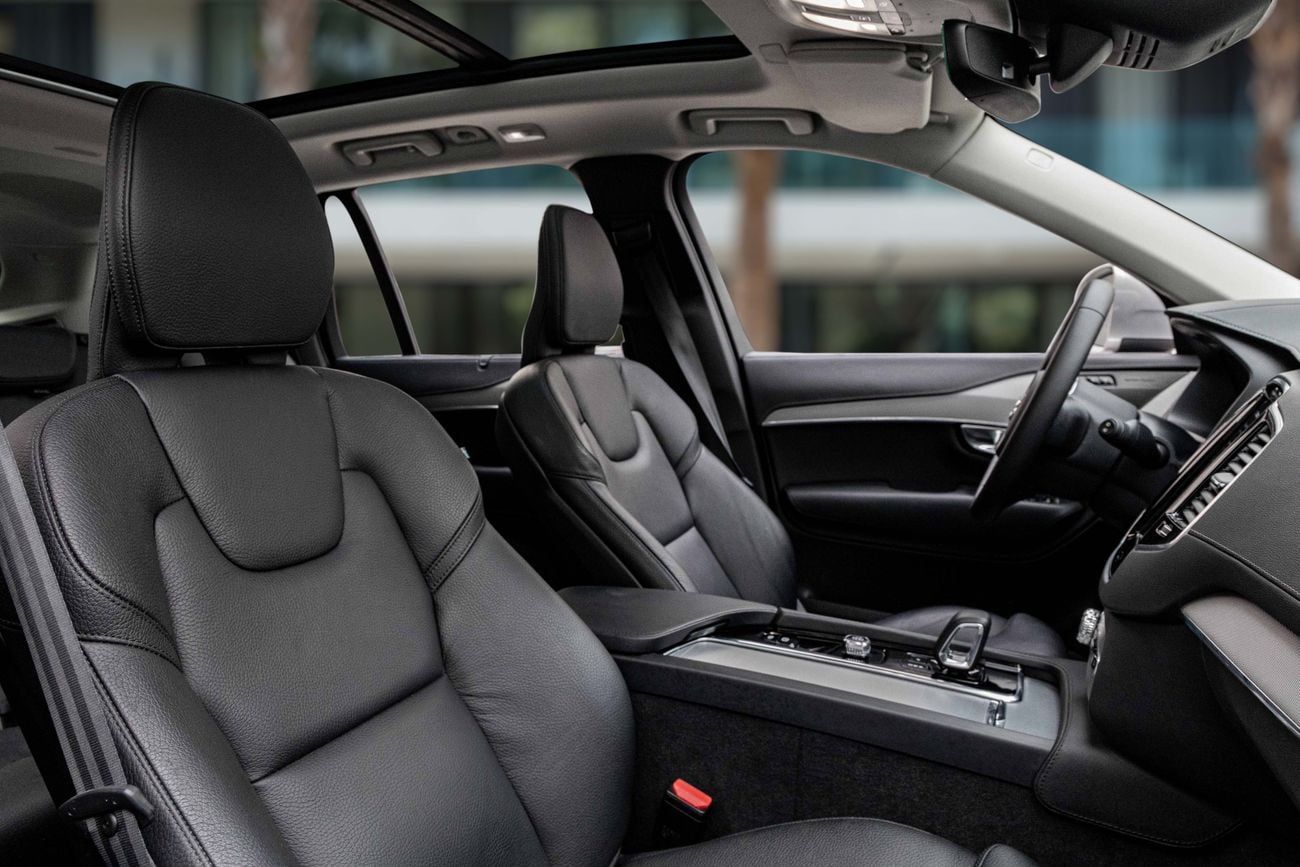 Volvo XC90 XC90 B5 Ultimate Bright AWD | 2,938 P.M | 0% Downpayment | Agency Warranty!