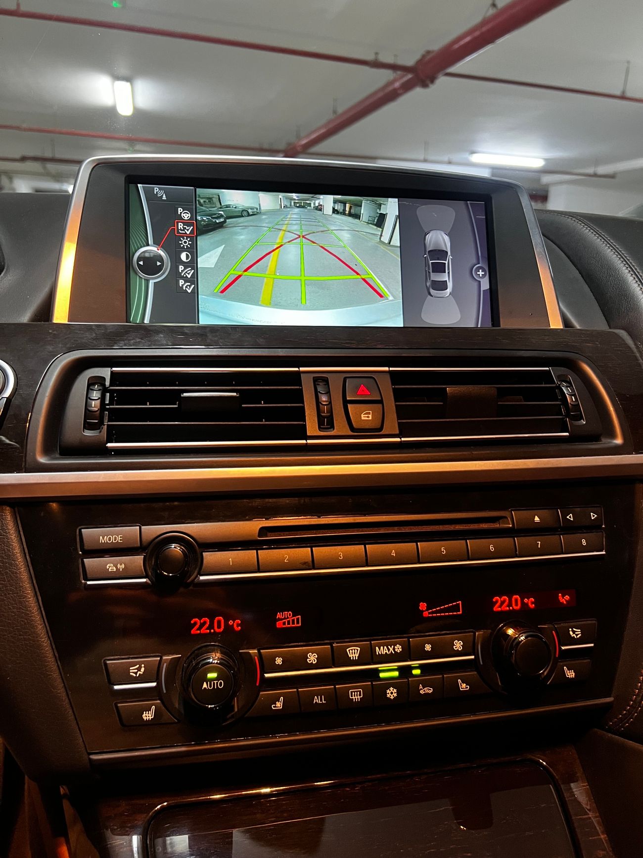 BMW 640i
