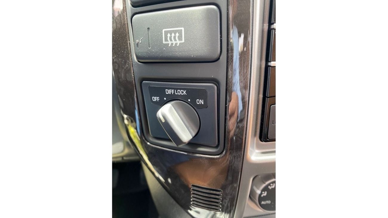 نيسان باترول سوبر سفاري