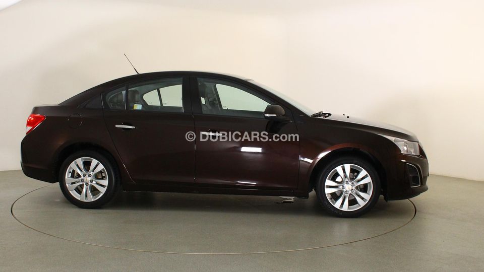 Chevrolet Cruze Lt For Sale Aed 48 300 Brown 2015